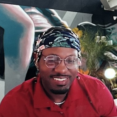 Nik M. - Freelance Ui Designer