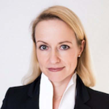 Miriam B. - Freelance Marketing Analyst
