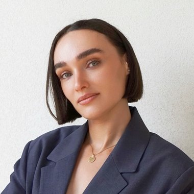 Lana G. - Freelance Content Producer