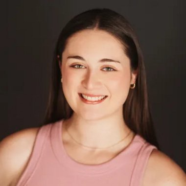 Ellie A. - Freelance Voice Actor