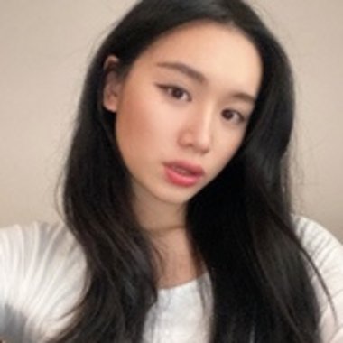 Charissa H. - Freelance 3d Designer