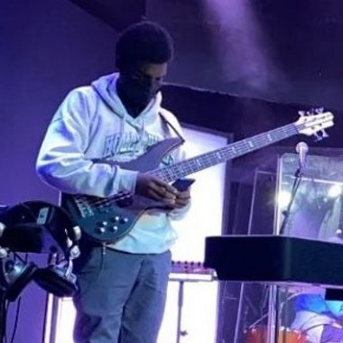 Nehemiah M. - Freelance Bassist