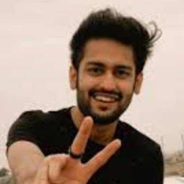 Raheelahmad1 - Freelance Graphic Designer