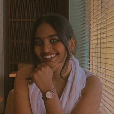 Sakshi K. - Freelance Graphic Designer