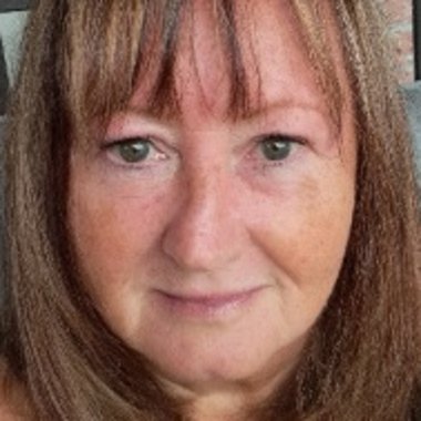 Mary A. - Freelance Logo Designer