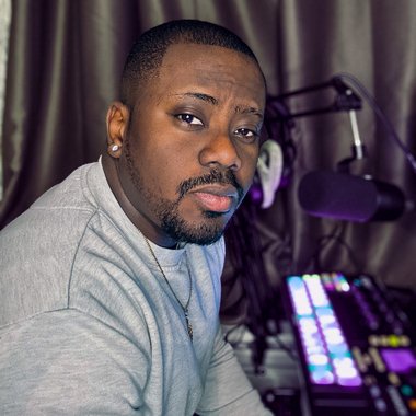 Isaac B. - Freelance Music Producer