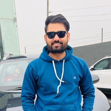 Ravi K. - Freelance Content Creator