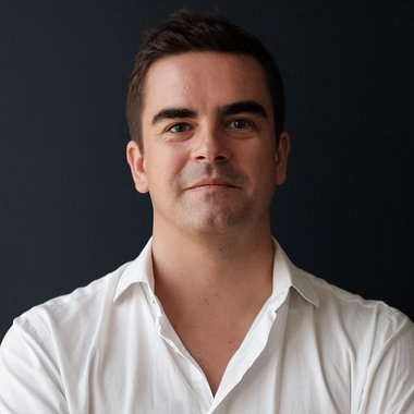 chrishartcreative - Freelance Brand Designer