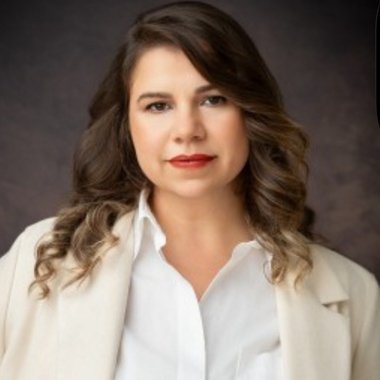 Rosa P. - Freelance Content Creator