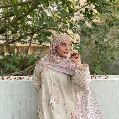 Amna A. - Freelance Ux Designer