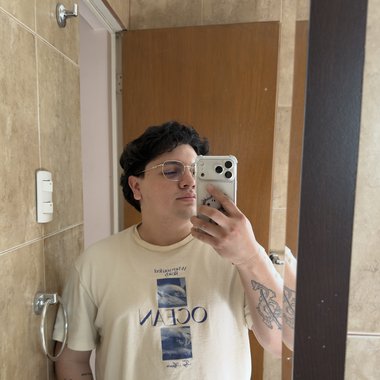Sebastian - Freelance Music Producer