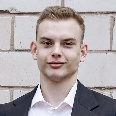 Yaroslav B. - Freelance 3d Animator