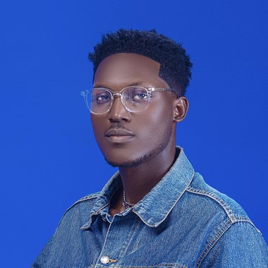 Israel E. - Freelance Content Creator