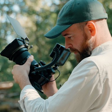 Charles G. - Freelance Filmmaker
