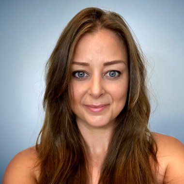 Robin R. - Freelance Videographer