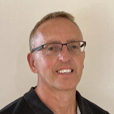 Mark W. - Freelance Writer