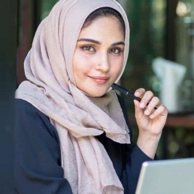 Hafsa - Freelance Web Developer