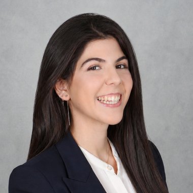 Laura C. - Freelance Designer