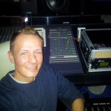 Robtunes76 - Freelance Music Producer