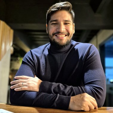 Gabriel J. - Freelance Web Designer