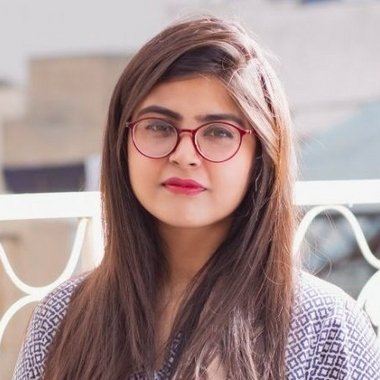 Ramsha K. - Freelance Graphic Designer