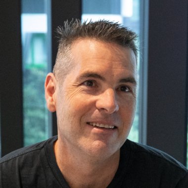 Wayne M. - Freelance Product Designer