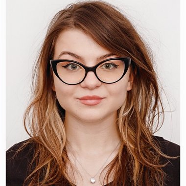 Alexandra A. - Freelance Presenter