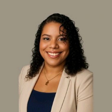 Daniela A. - Freelance Digital Marketer