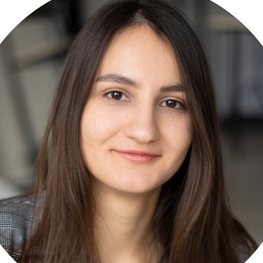 Natalia S. - Freelance Abm Marketer