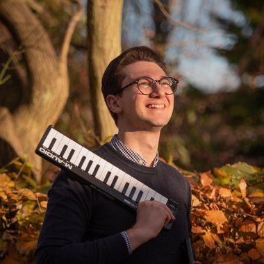 Anthony W. - Freelance Music Producer