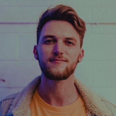 Taylor B. - Freelance Copywriter