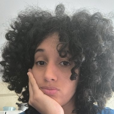 Katheryne R. - Freelance Social Media Manager