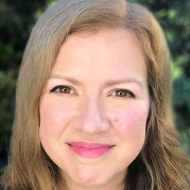 Phoebe R. - Freelance Musician