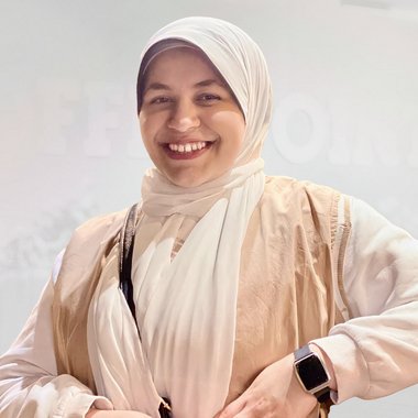 Esraa E. - Freelance Online Trainer