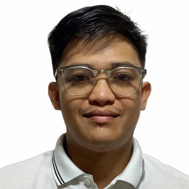 Kevin U. - Freelance Social Media Manager