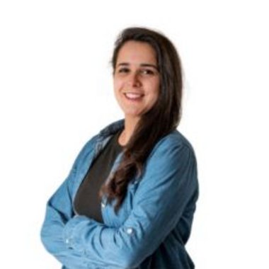 Micaely G. - Freelance Digital Marketer
