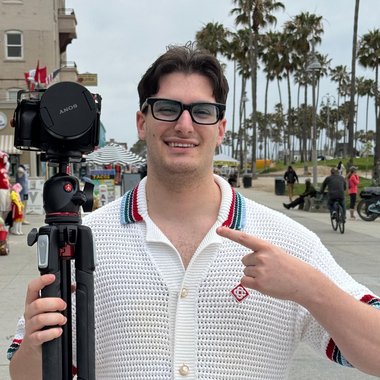 Daniele V. - Freelance Videographer
