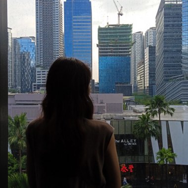 Elly005 - Freelance Video Editor