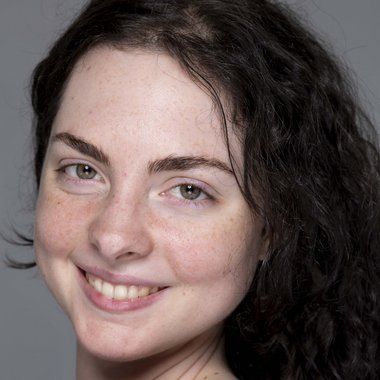 Alicia S. - Freelance Voice Actor