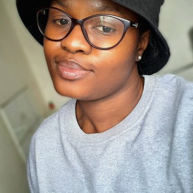 Miranda O. - Freelance Motion Graphic Designer