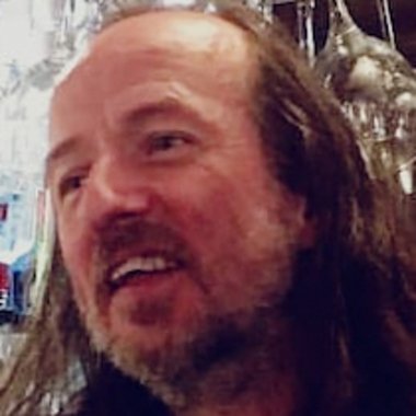 AshleyBates - Freelance Music Producer