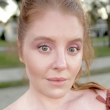 Carissa B. - Freelance Voiceover Artist