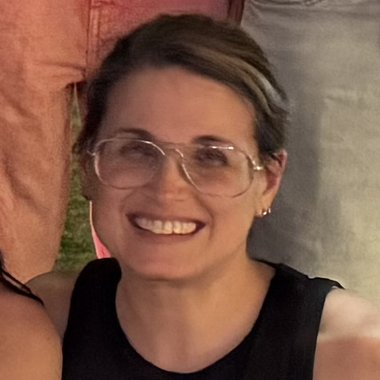 Michelina P. - Freelance Brand Designer