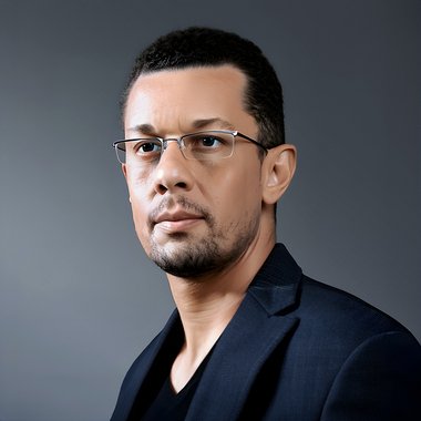 Francisco O. - Freelance Motion Graphic Designer