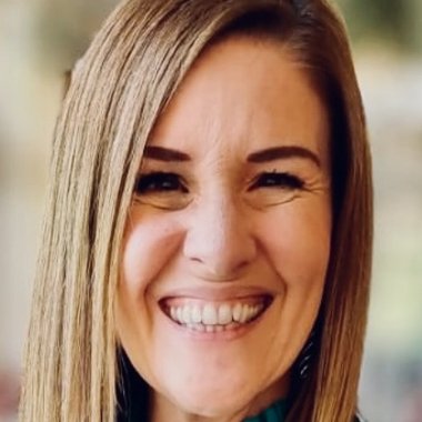 Vanessa G. - Freelance Digital Marketer