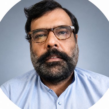 HASEEB (. - Freelance Motion Graphic Designer