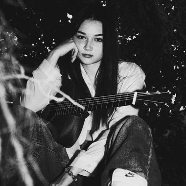 Melia A. - Freelance Songwriter