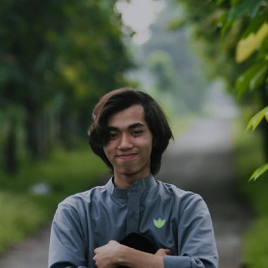 Miftahul S. - Freelance Graphic Designer