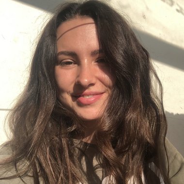 Kate - Freelance Presentation Designer