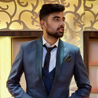 Mayank C. - Freelance Content Creator